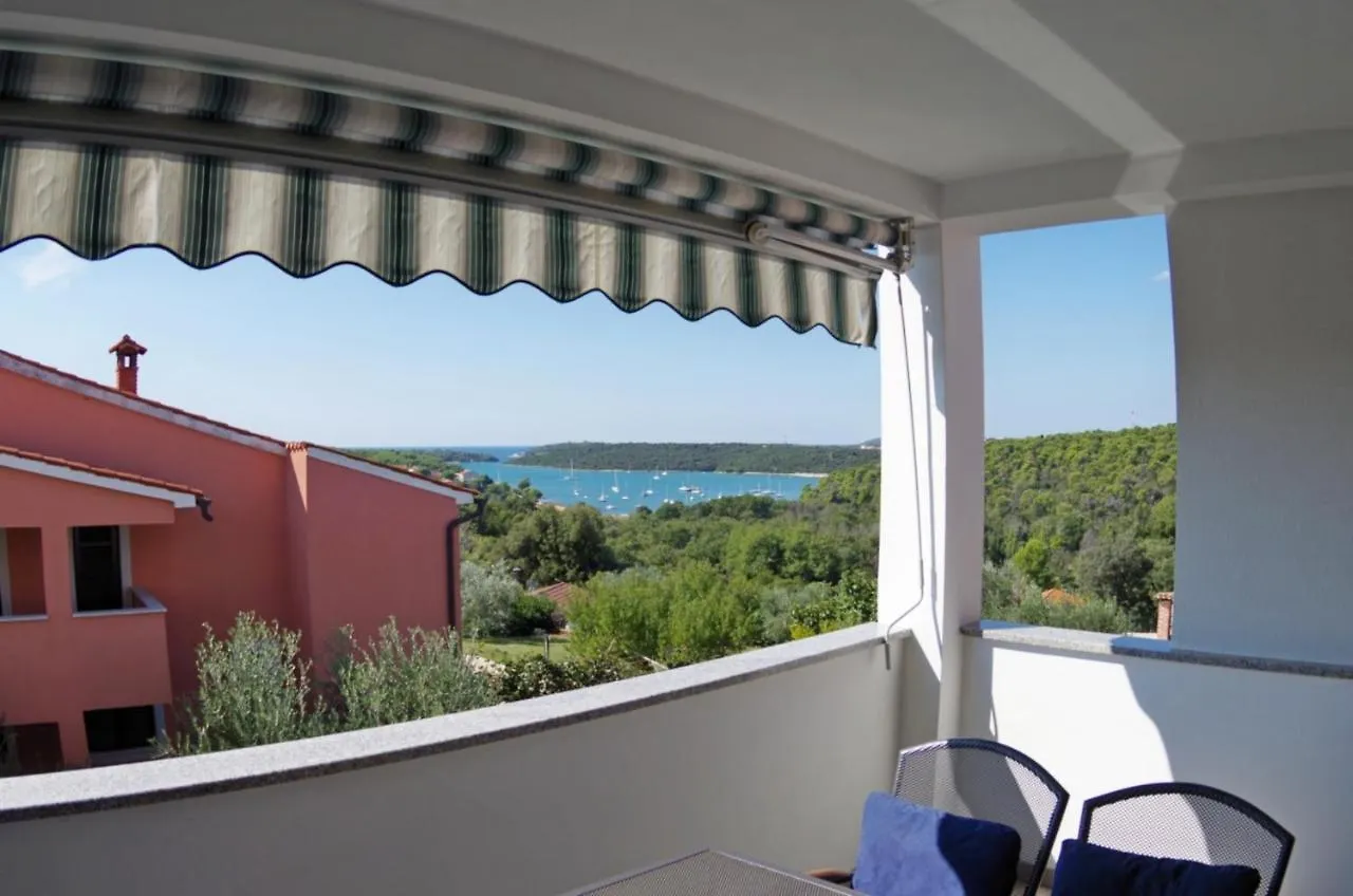 Apartments Lavinija Banjole