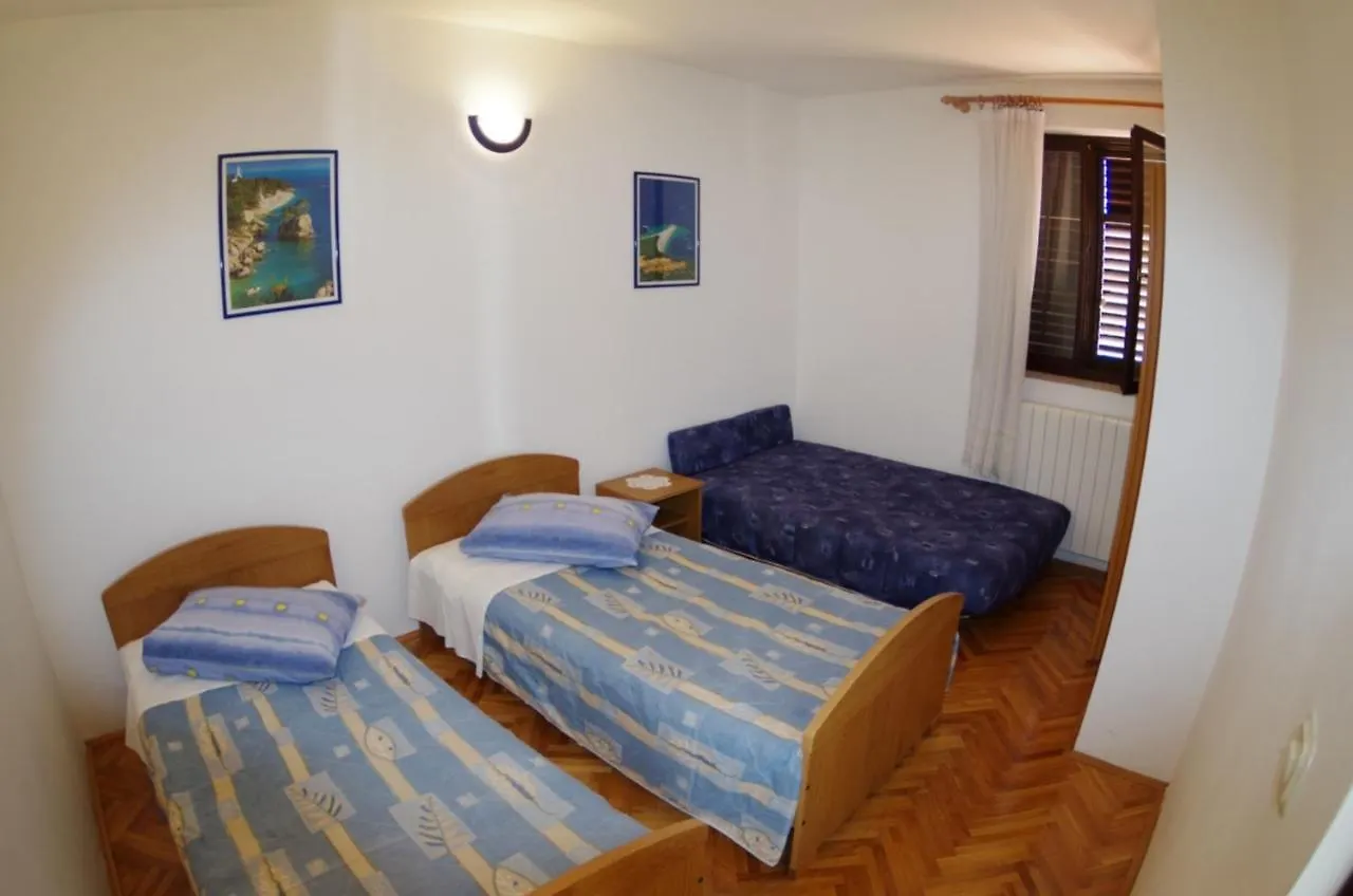 Apartments Lavinija Banjole