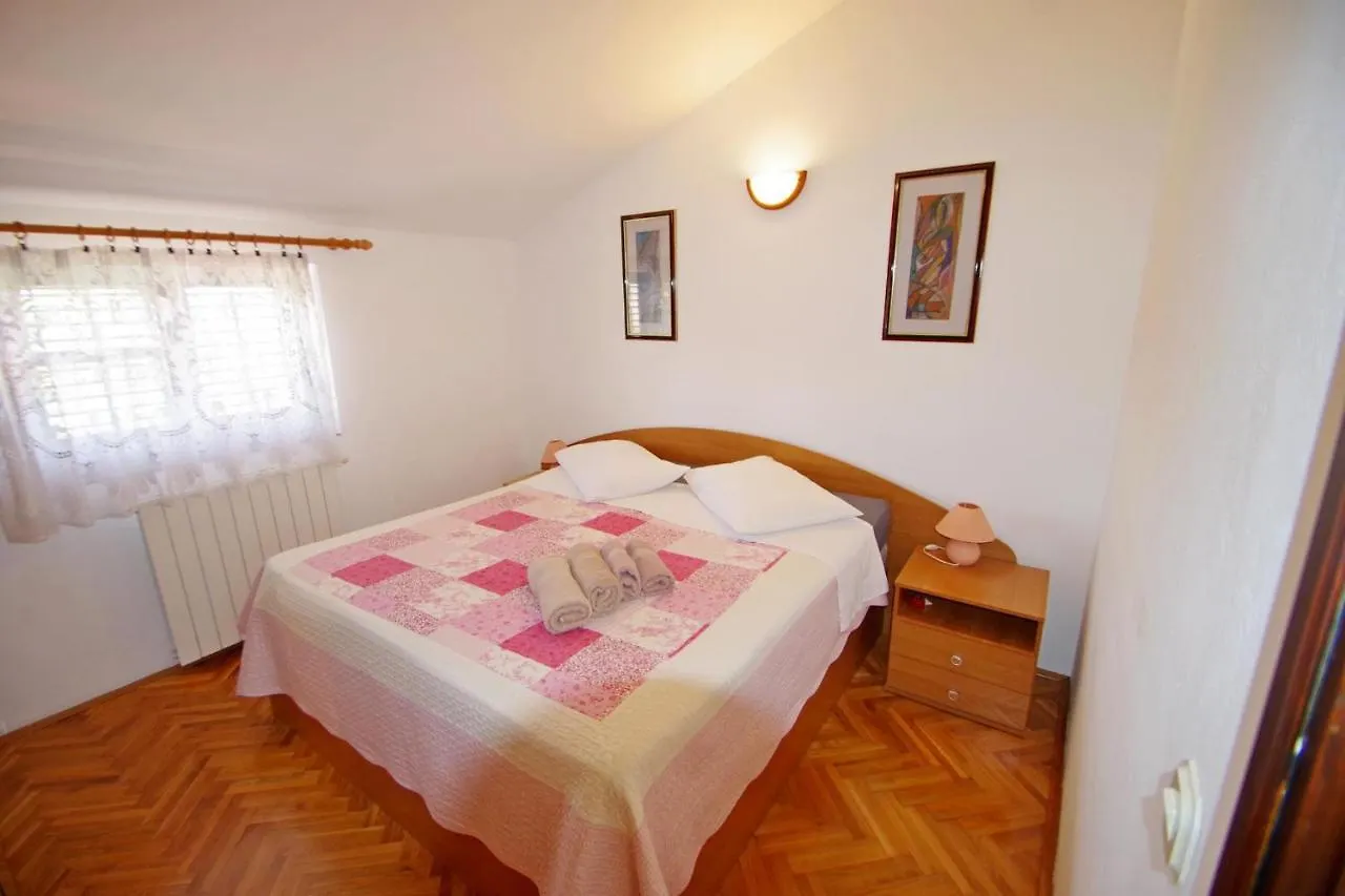 Apartments Lavinija Banjole